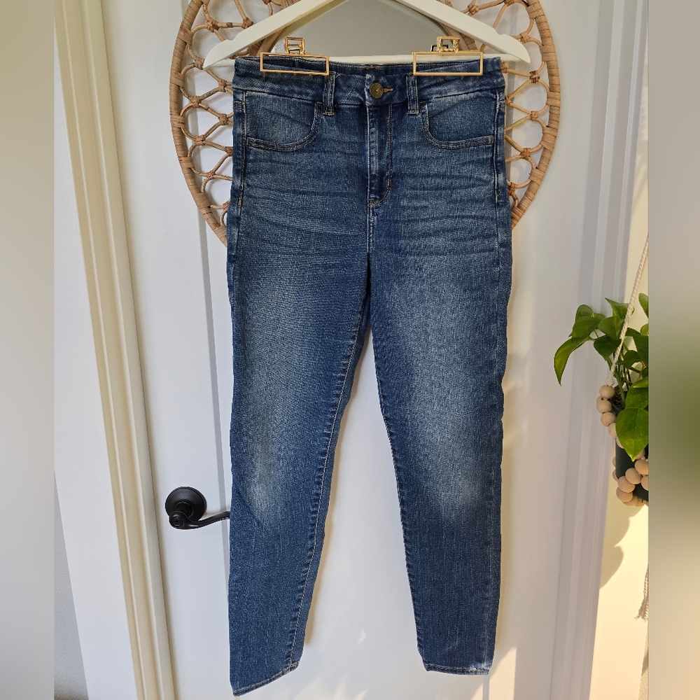 AE High Rise Skinny Jean